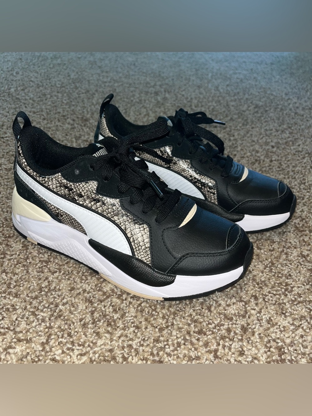 NWOT Puma X-Ray Reptile Black & Cream Sneakers with Snakeskin Accent - Size 7
